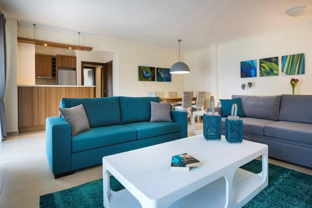 קרבומילוס Eucalyptus Suite Sea View מראה חיצוני תמונה