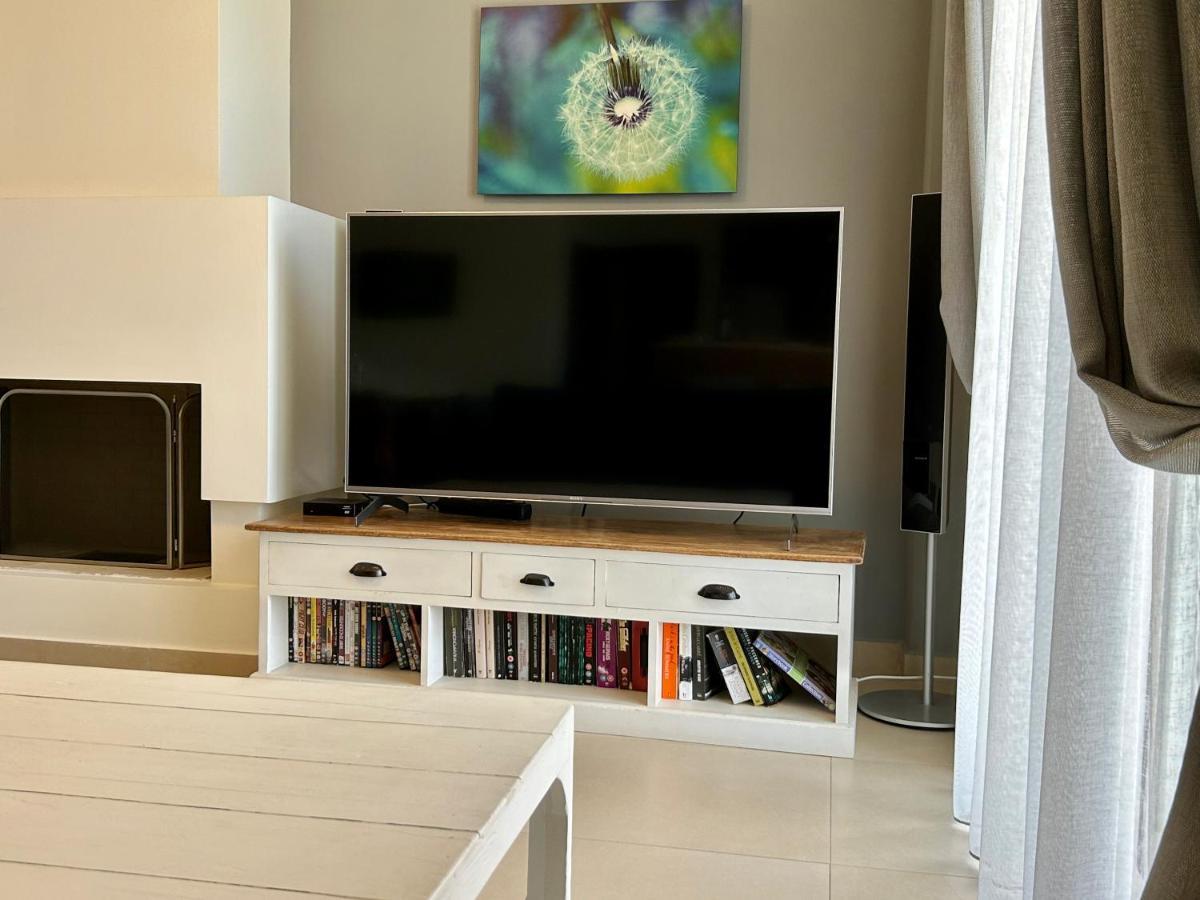 קרבומילוס Eucalyptus Suite Sea View מראה חיצוני תמונה